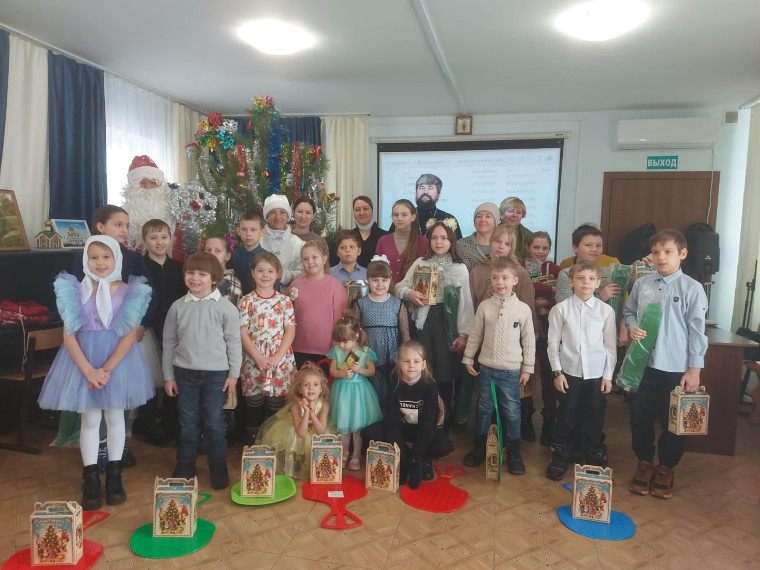 Рождественский утренник. Рождественский утренник.
